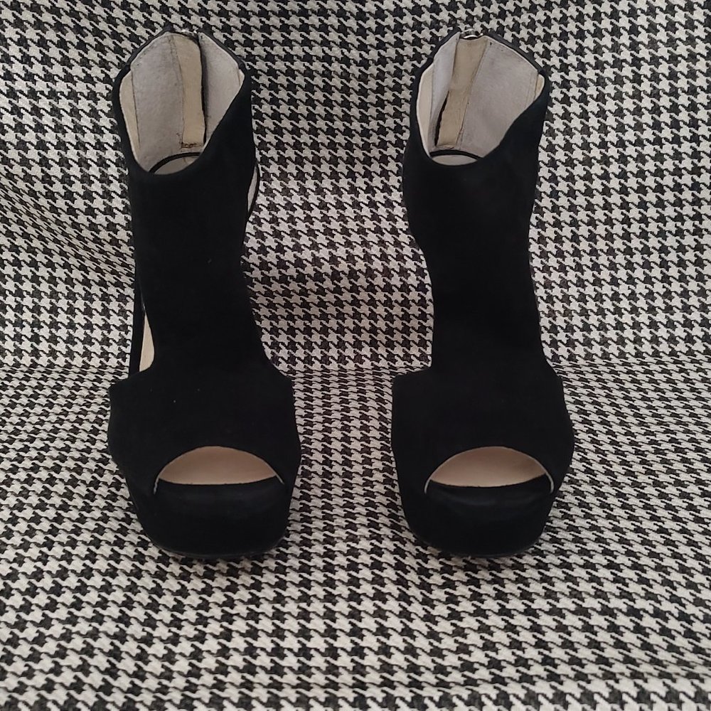 Michael Kor – woman’s dress shoes